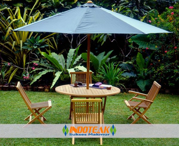 Pacific Garden FurnitureRound Folding Table And Chairs